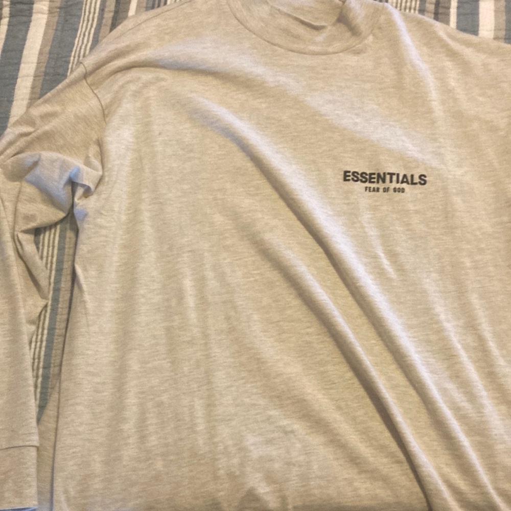 FEAR OF GOD ESSENTIALS LONG SLEEVE BASIC TEE 2022